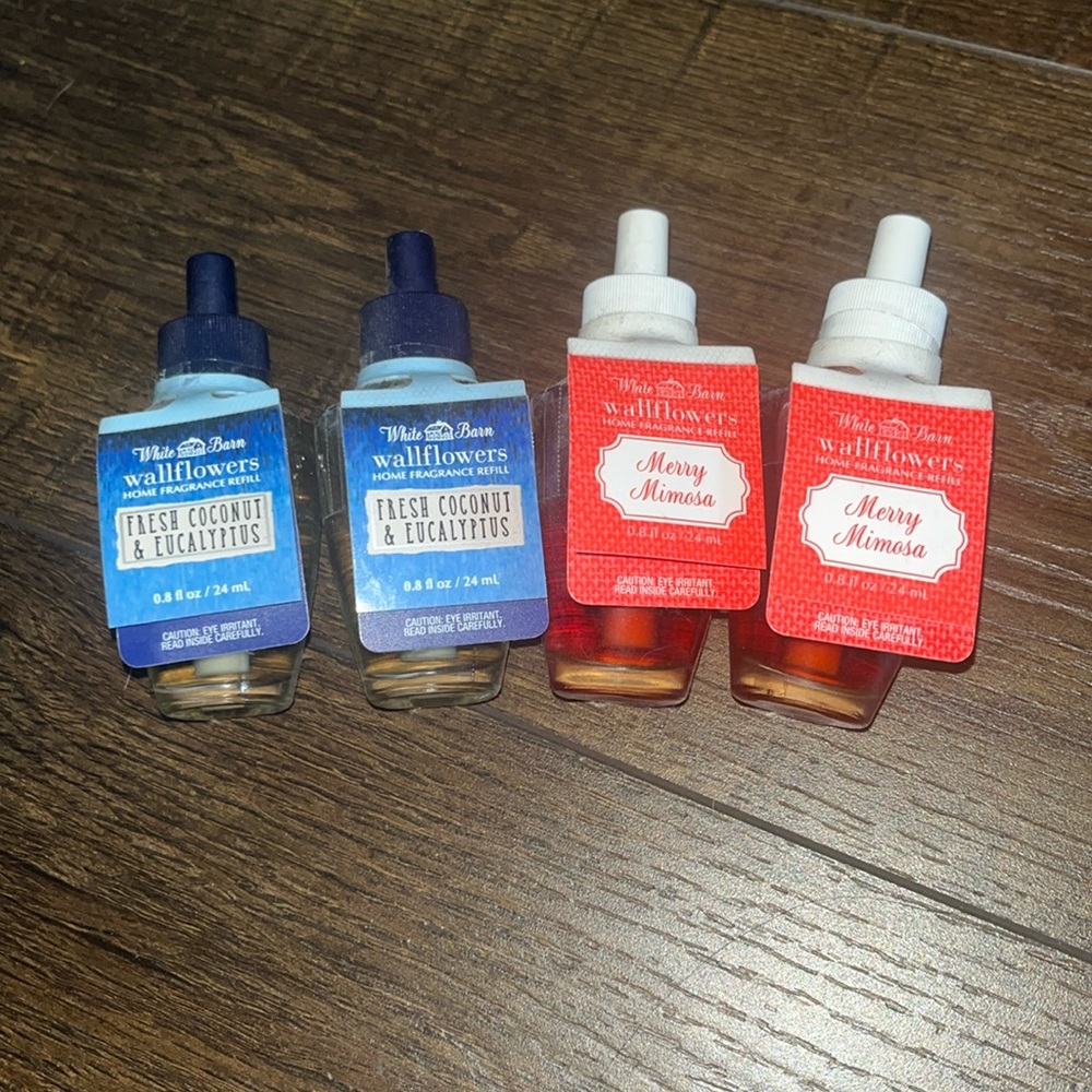 White Barn 2 set plug ins refills